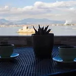 博讷努特公寓 3* 纳夫普利翁
