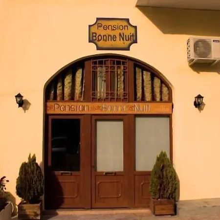 Bonne Nuit 3*